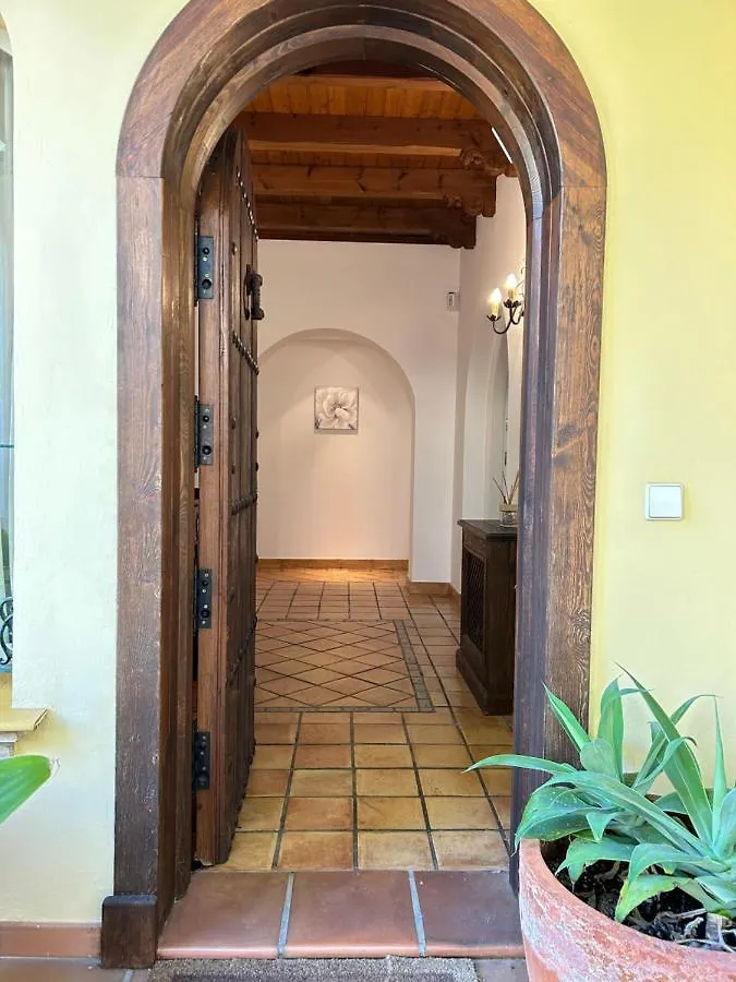 Villa Close To The Beach In Marbella Spain