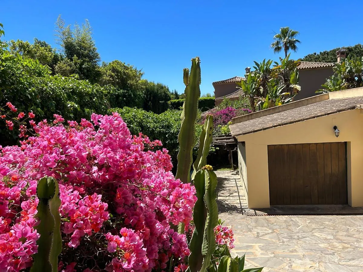 Villa Close To The Beach In Marbella