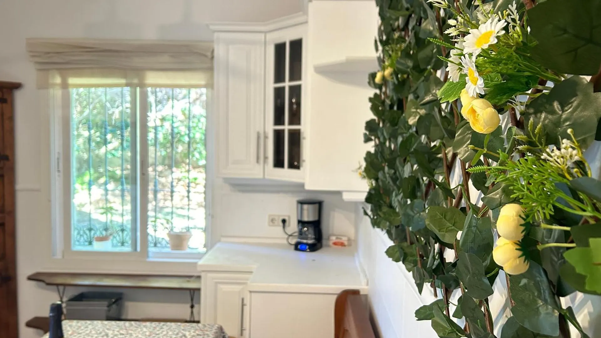 Villa Close To The Beach In Marbella