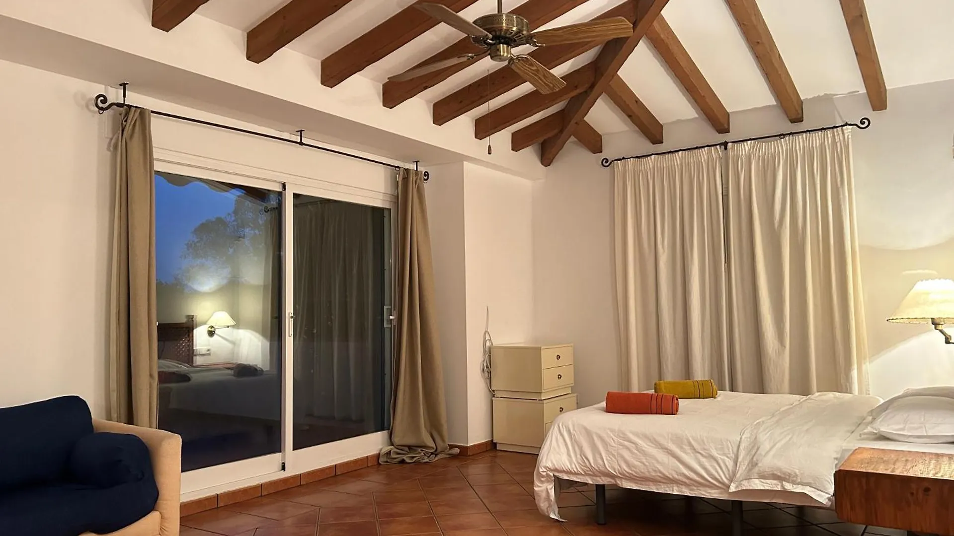 Villa Close To The Beach In Marbella